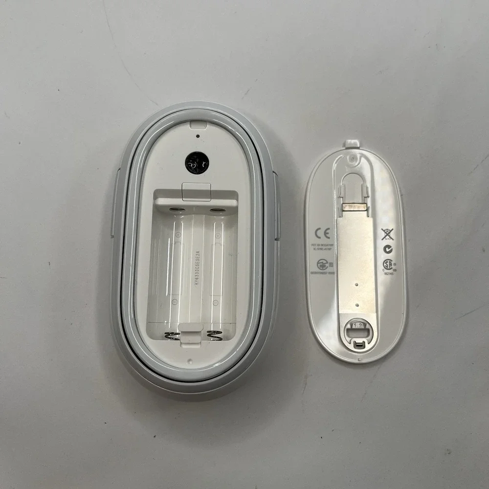 Apple genuine a1197